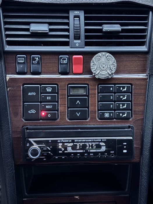 Продам Mercedes-Benz c280 год1995