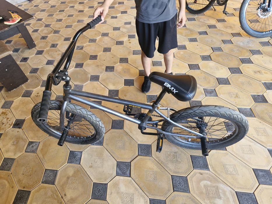 Продам Велосипед спортивный BMX