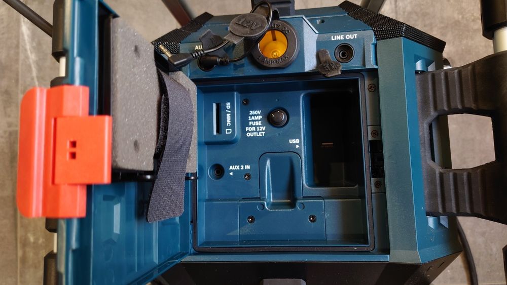 BOSCH  Professional GML20  Радио  за  строителни площадки  ОРИГИНАЛНО