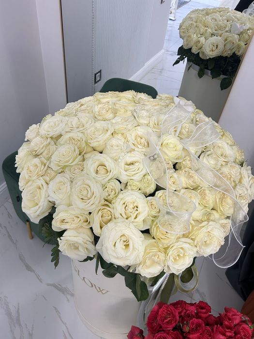 Продам цветы большой и красивый