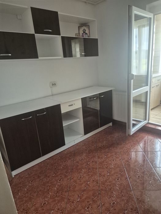 DE ÎNCHIRIAT Apartament