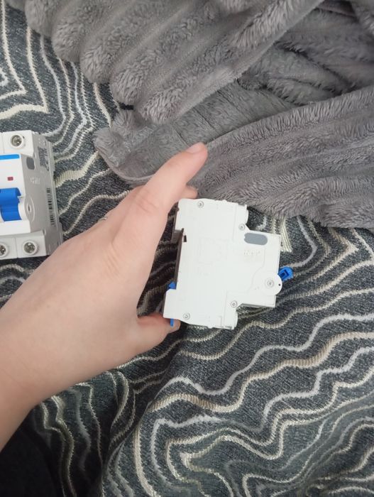 Продам 4 новых автомата