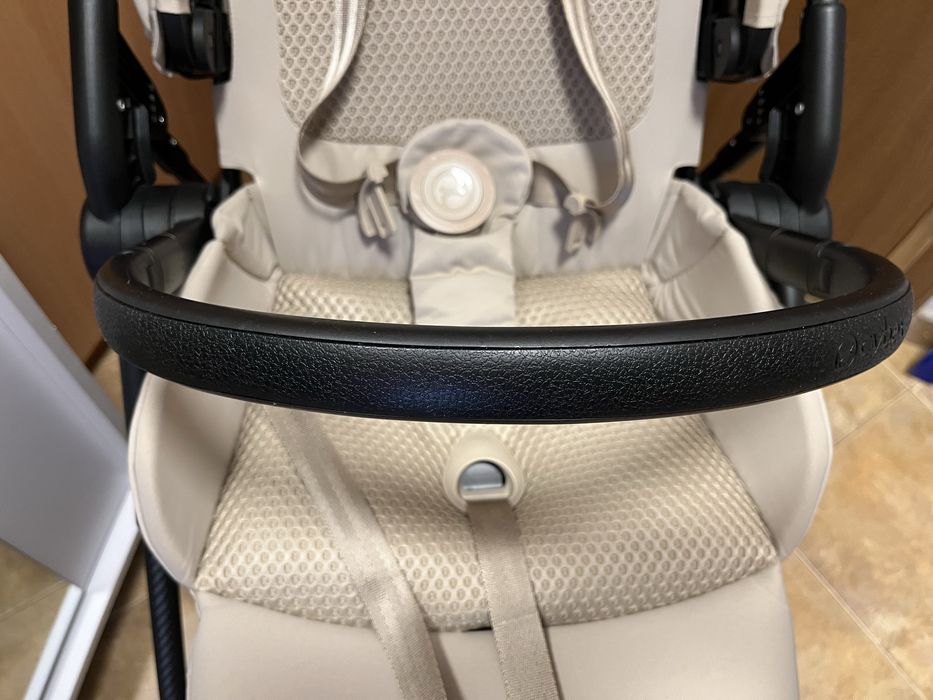 Cybex Melio carbon 2025Г almond beige