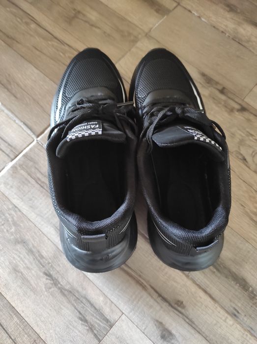 Adidași Fashion ERIN