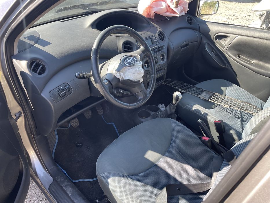 Тойота Ярис 1.0 68кс 2005г На Части