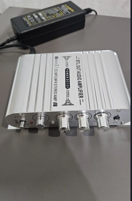 Продам усилитель мощности