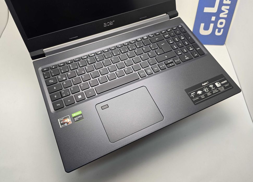 Acer Aspire 7 A715-41G  Ryzen 5 3550H/16GB/512SSD/GTX 1650-4GB/FHD/Подсветка