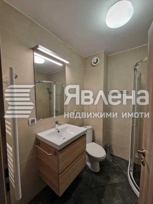 Дава се под наем Двустаен апартамент в Варна, Център - 88 кв.м за 324178.44 € - Снимка #4