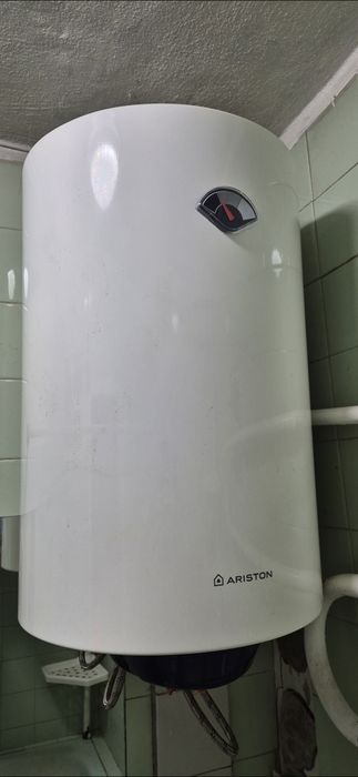 Электрический водонагреватель