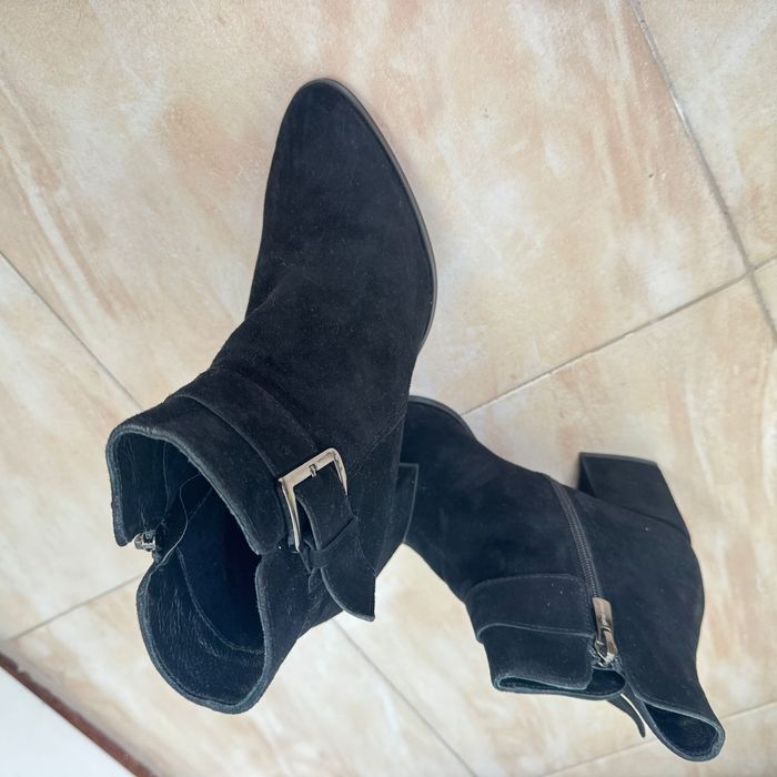 Botine Benvenuti din piele naturală – mărimea 37 – elegante