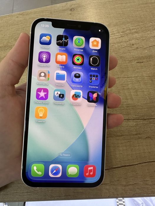 Продам айфон 12 на 128гб