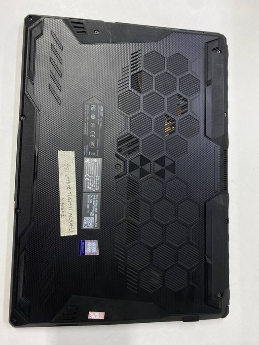 Ноутбук ASUS 16g