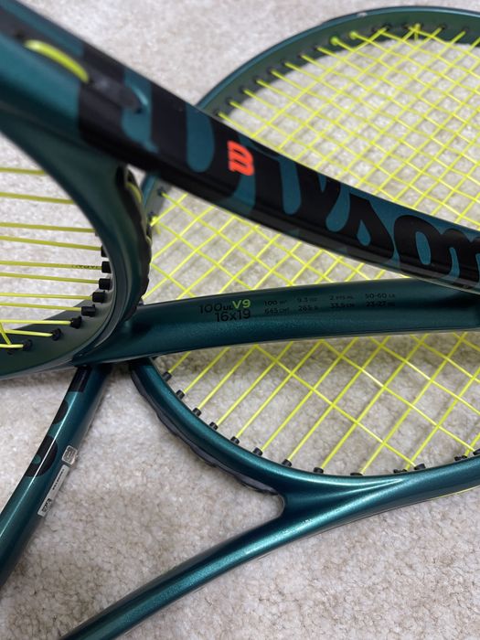 Wilson Blade V9