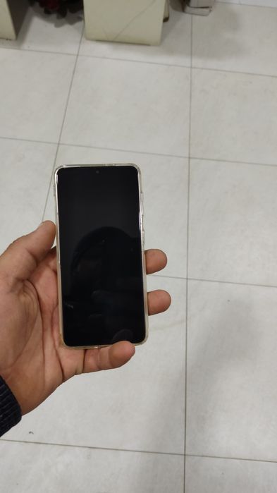Samsung s 21 5g holati idyal karobkasi bor obmen 12 proga