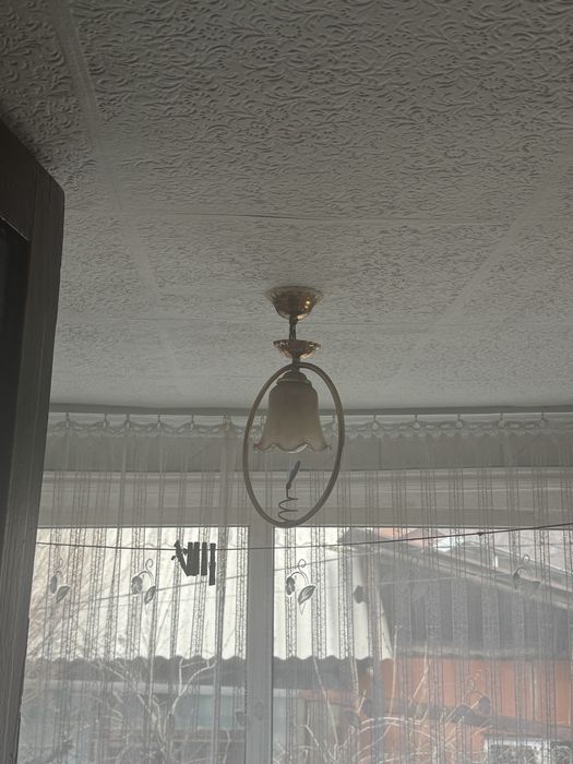 Шторы и люстры по 1000 и 2000 тг