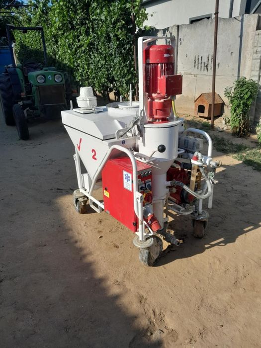 Masina de tencuit stare impecabila !