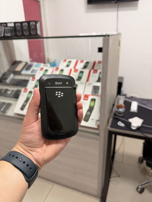 Perfectum Black Berry bolt nomer ham ulab beramiz