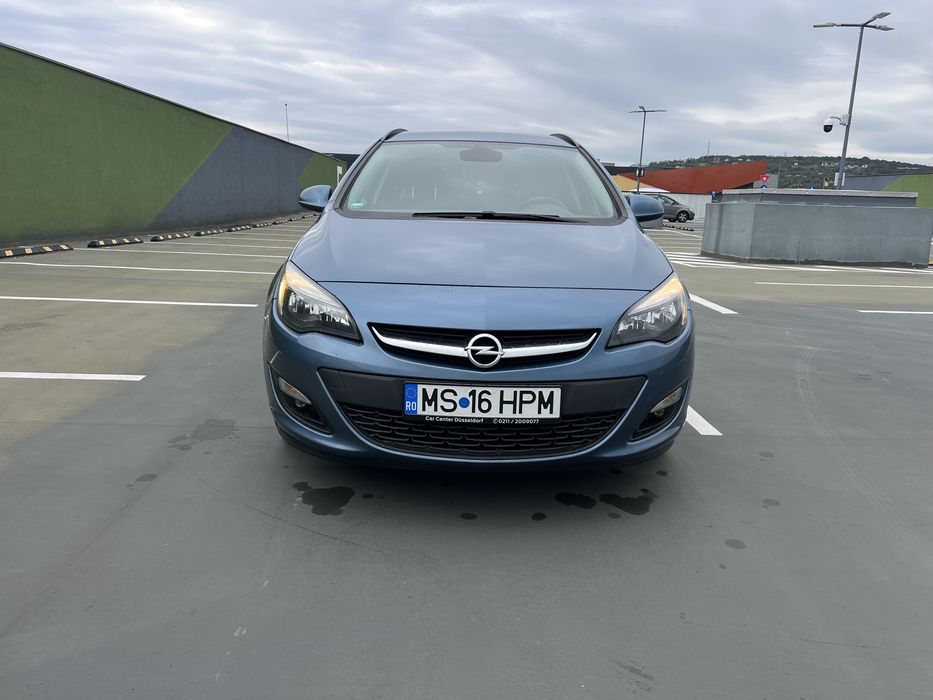 Opel Astra 2015 Euro 6, impecabil