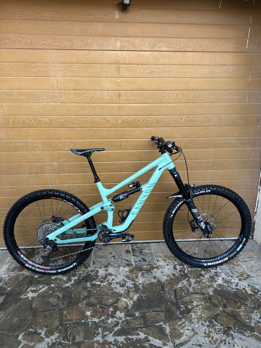 Vand Bicicleta full suspension Canyon Torque AL6