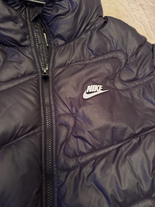 Яке Nike унисекс