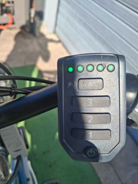 Електрически велосипед  триколка