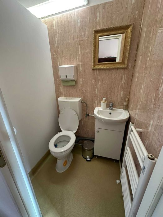 Spatiu de inchiriat in Sebes ultracentral 40 mp et 1 bd.Lucian Blaga