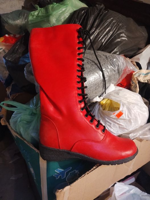 Дамски ботуши,естествена кожа.