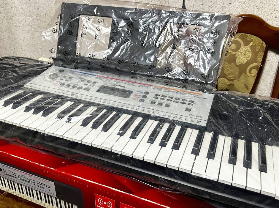 Синтезатор  Yamaha YPT-260