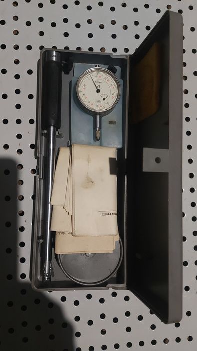 Нутромеры: 100-160 ; 10-18  и 0-20