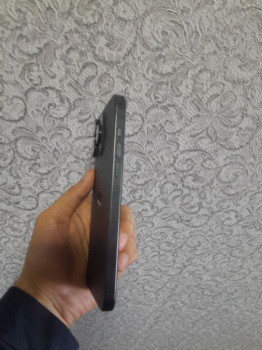 iPhone 15 pro max black titanium