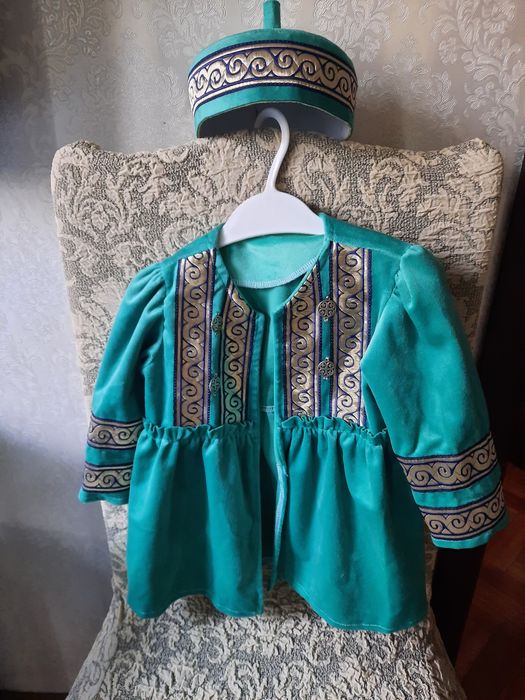 Казахский шапан с саукеле