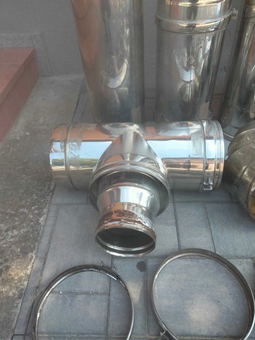 Set complet coș fum inox izolat cu accesorii