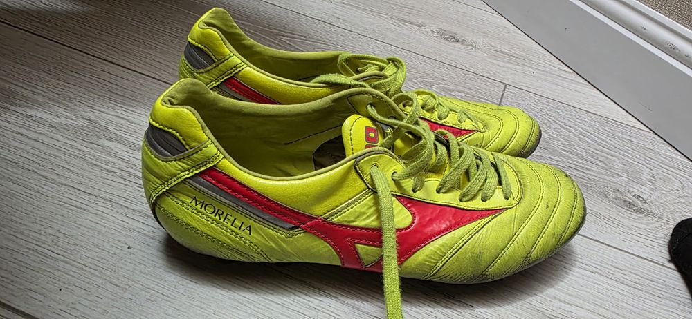 Бутсы асхата тагыбергена