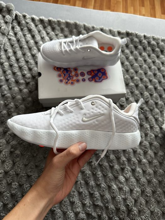 *Nou model* Nike Mind 002 41-44