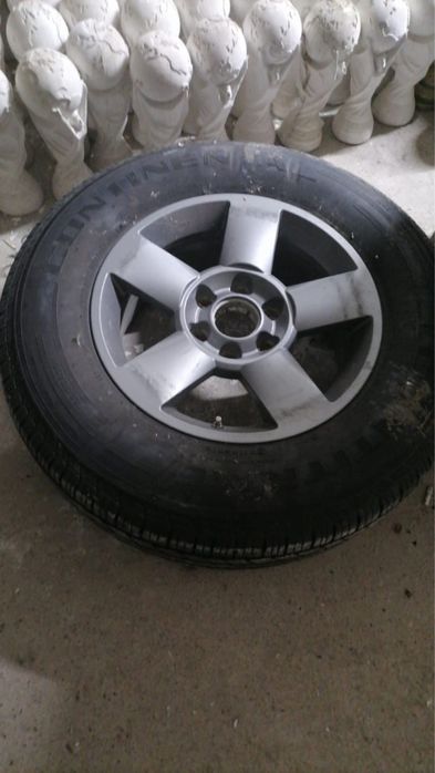Колесо в сборе от джипа