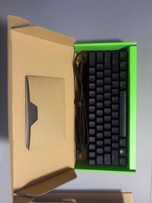 Razer Huntsman mini red switches
