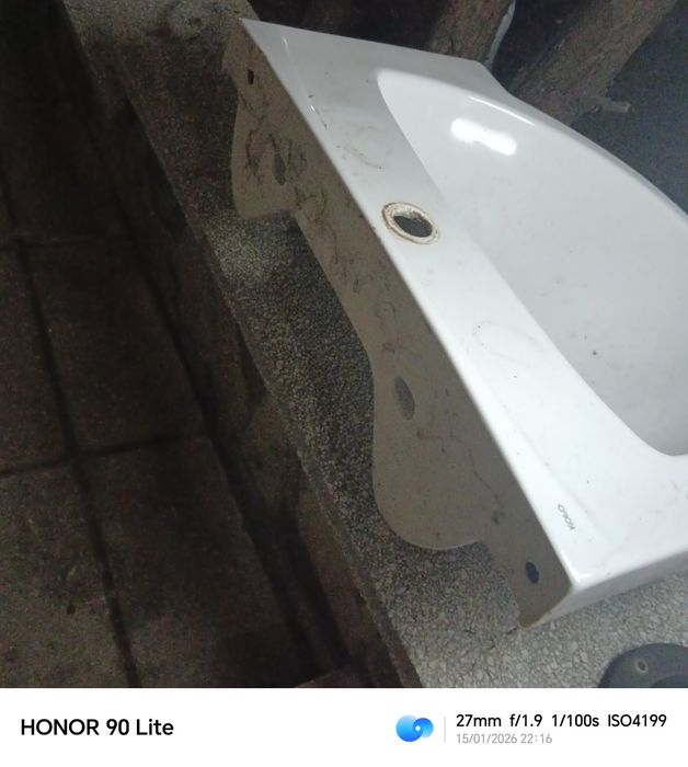 Мивка за баня    KOLO