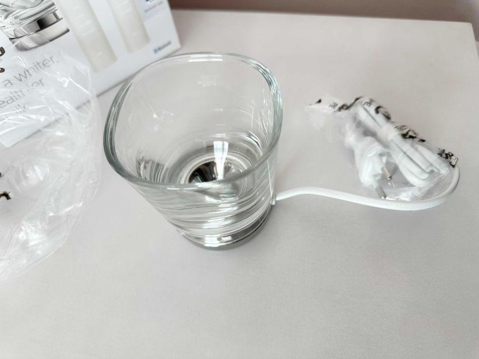 Оригинално Зарядно за електрическа четка Philips Sonicare DiamondClean