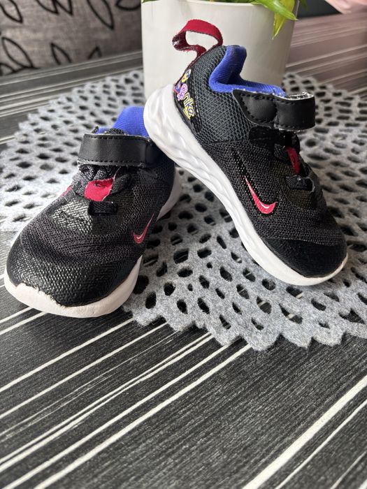 Маратонки Nike за момиченце