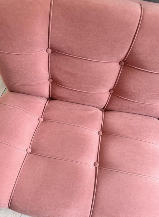 Диван для гостиной и спальни