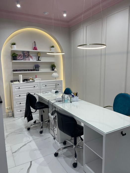 Сдается рабочее место для nail mastera