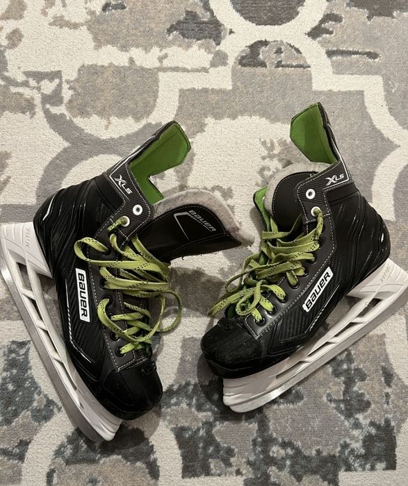 Коньки новые Надевал пару раз