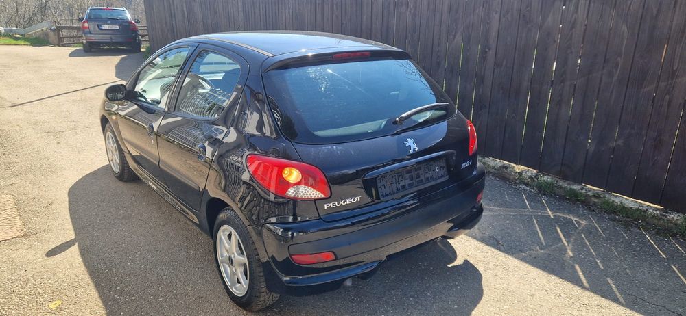 Peugeot 206+ benzina 127.000km recent intrat in tara