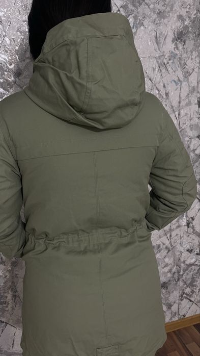 Әйелдерге арналған куртка сатылады. Размер 46-48