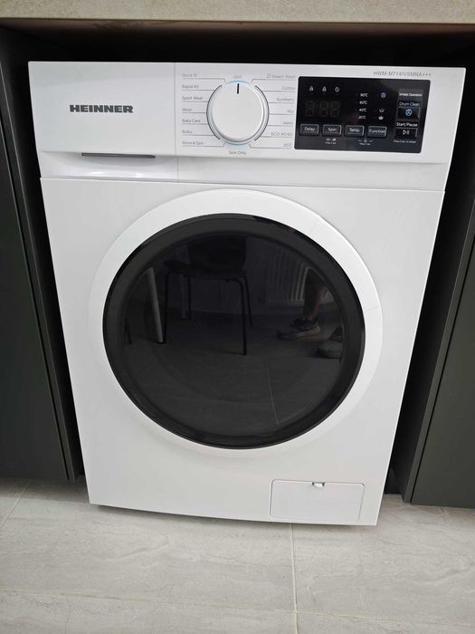 De închiriat garsonieră premium  – 55 mp, bloc nou, loc de parcare acoperit, 5 min metrou Anghel Saligny, 500 euro