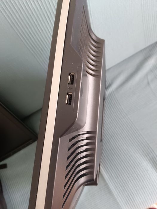 Професионален монитор HP ZR2440w