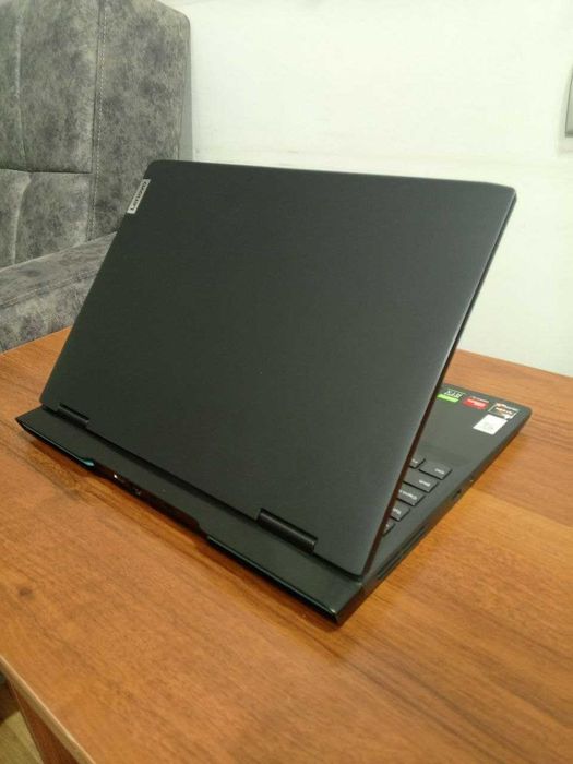 Lenovo IdeaPad Gaming Ryzen5-5600H 8 DDR5/512 RTX3050 4GB+Radeon 120Hz