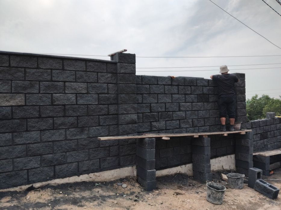 Бригада строител, работа, узбек