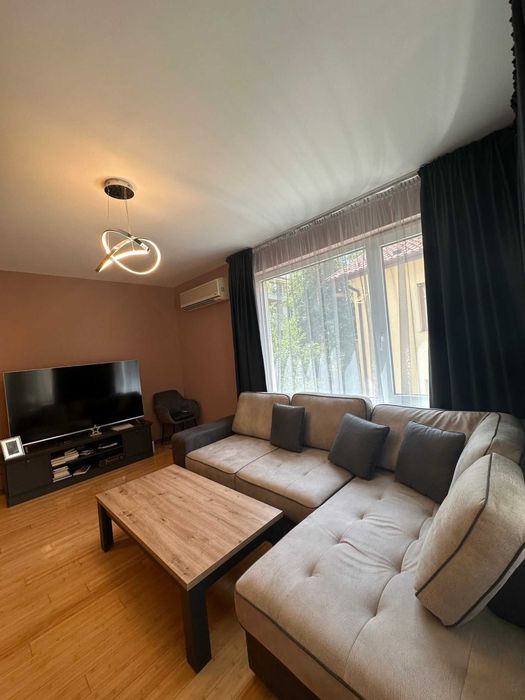 Дава се под наем Тристаен апартамент в София, Драгалевци - 85 кв.м за 790.5 € - Снимка #1