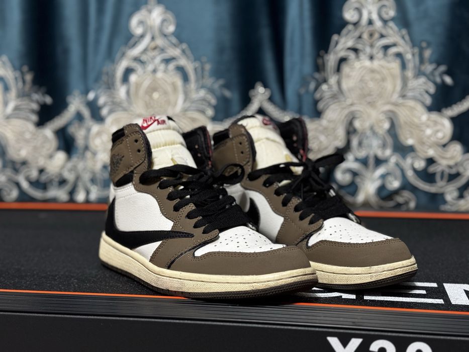 NIKE AIR JORDAN в 40-м размере!!!